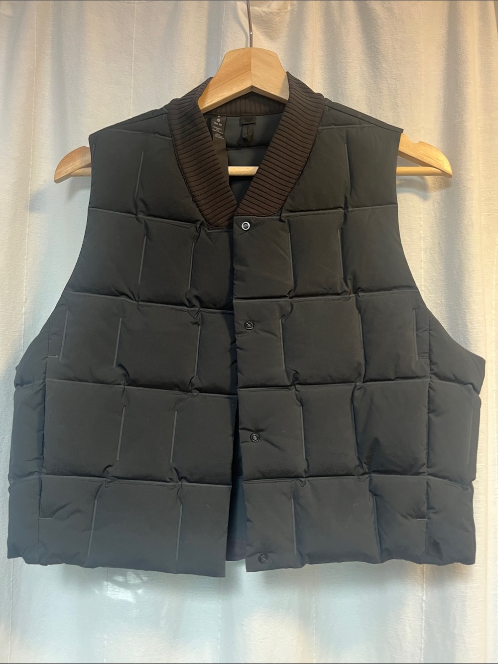 Women’s Black Quilted Puffer Vest - Lululemon Lab. NWOT